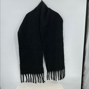 a.n.a. Black Scarf